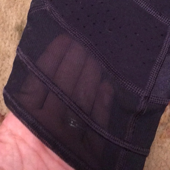 Lululemon emerge renewed crop tights - Picture 5 of 8